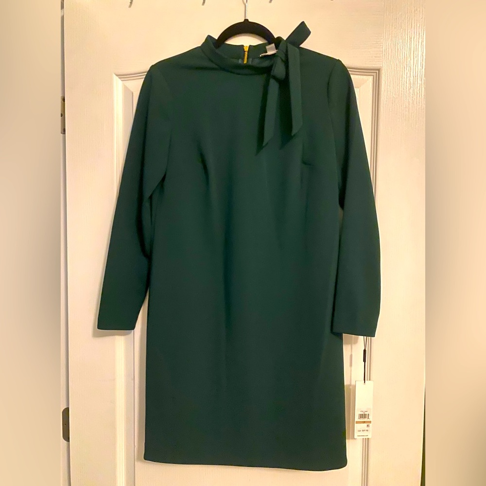 GORGEOUS CALVIN Klein dress - New with tag in Hunter green